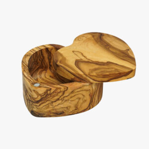 Olive Wood heart shaped olive wood box with magnet